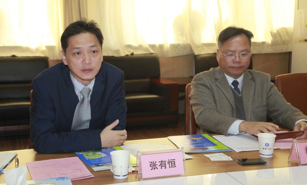 台湾朝阳科技大学助理副校长余文德一行访问新蒲京官网