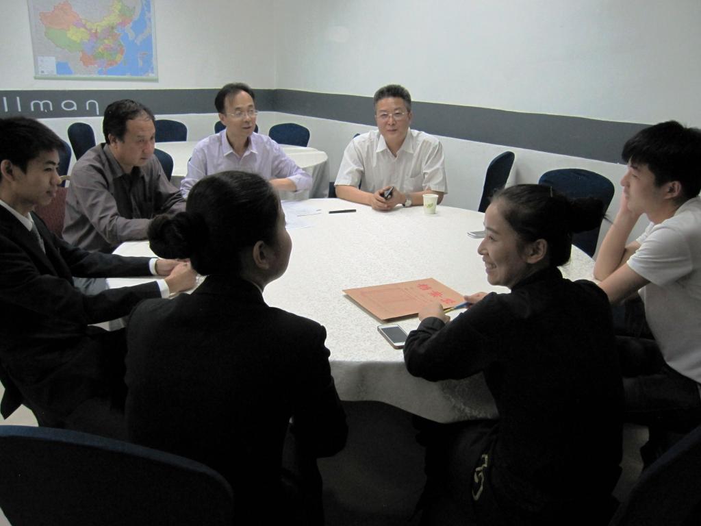 新蒲京官网与西安索菲特人民大厦举行共建校外实训基地挂牌仪式